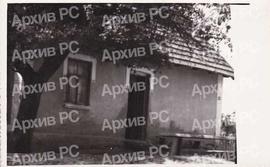 Кућа Јове Вуковића у Горњој Јошавци из које је изведен и убијен Младен Стојановић 1942